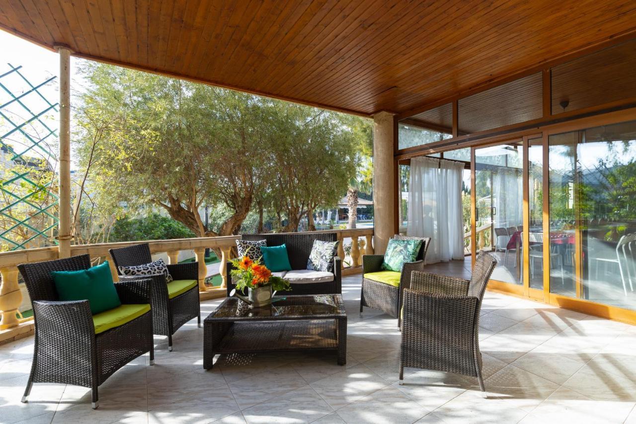 Private Paradise Deluxe By Fidalsa Crevillente Exteriör bild